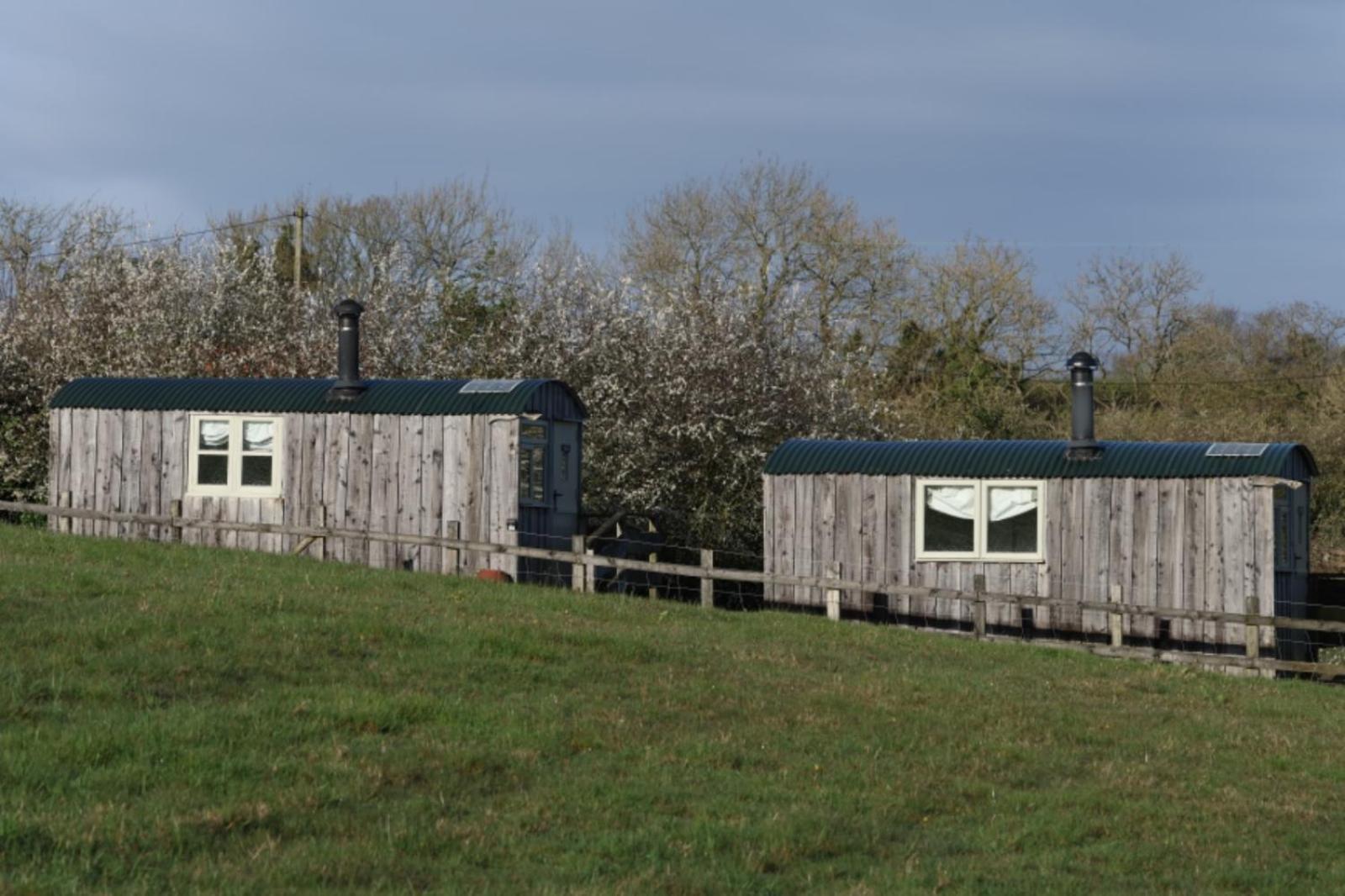 Meadowbeck - Shepherd Huts Fylingdales Εξωτερικό φωτογραφία