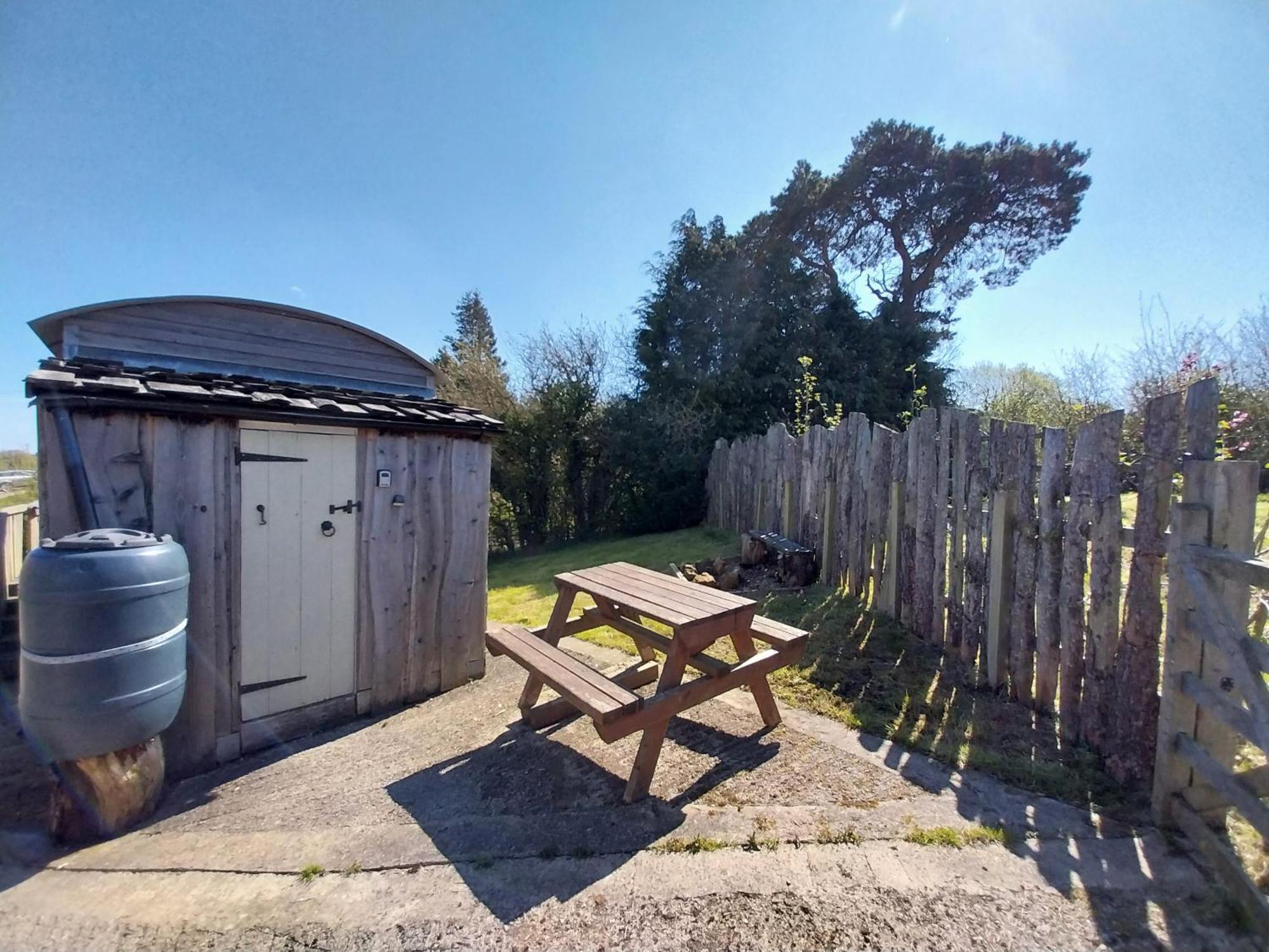 Meadowbeck - Shepherd Huts Fylingdales Εξωτερικό φωτογραφία